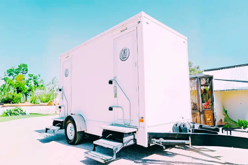 4 Station Malibu Trailer