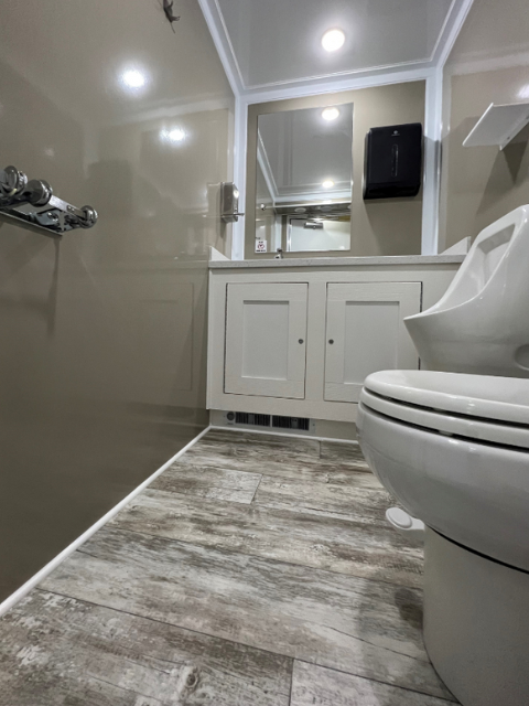 Luxrt Brownstone 4